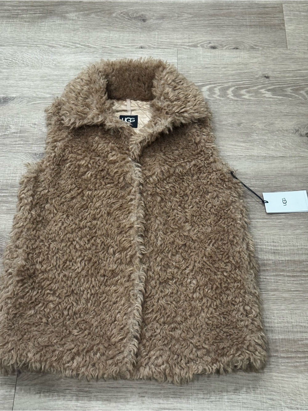 UGG Tammie Faux Fur Long Vest Camel Brown Size S NWT $168